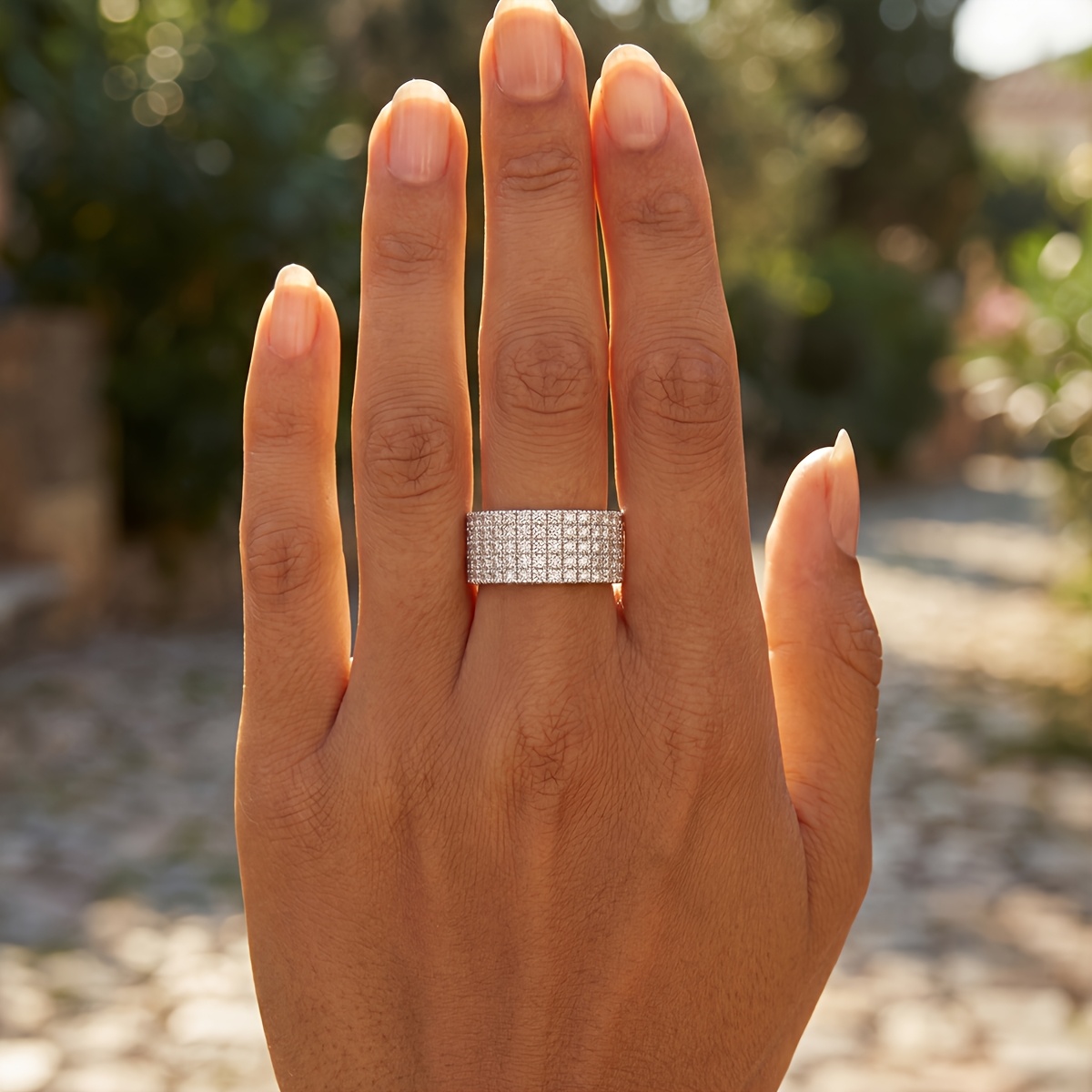 Women's Shimmering Five-Row Solitaire Ring, Elegant Design